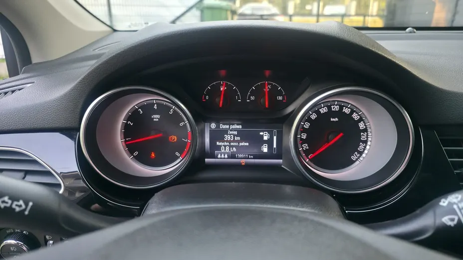 OPEL Astra -