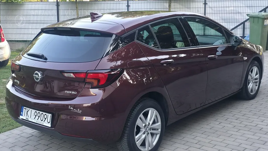 OPEL Astra -