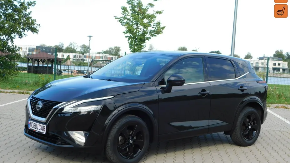 NISSAN Qashqai -