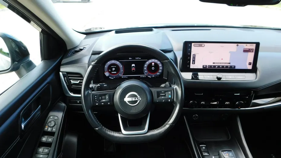 NISSAN Qashqai -