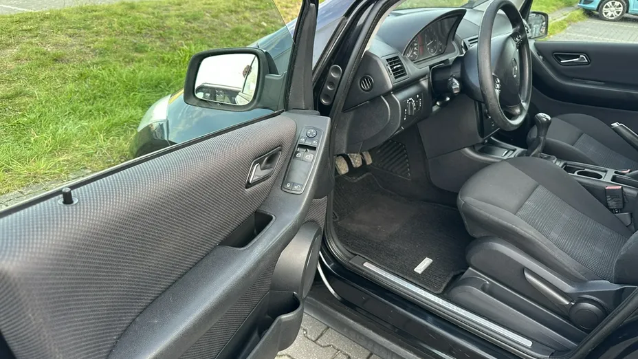 MERCEDES-BENZ A Klasa -