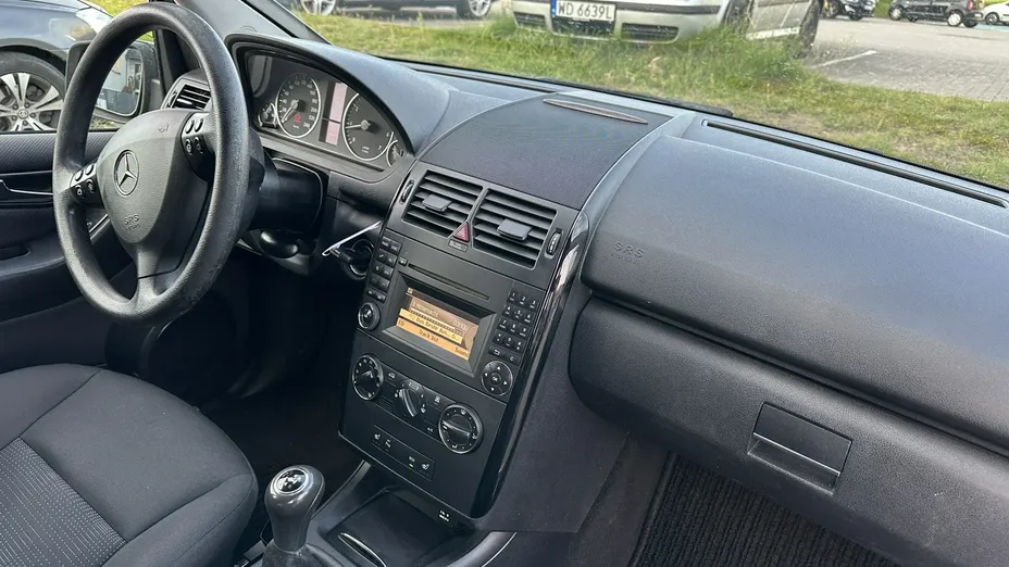MERCEDES-BENZ A Klasa -