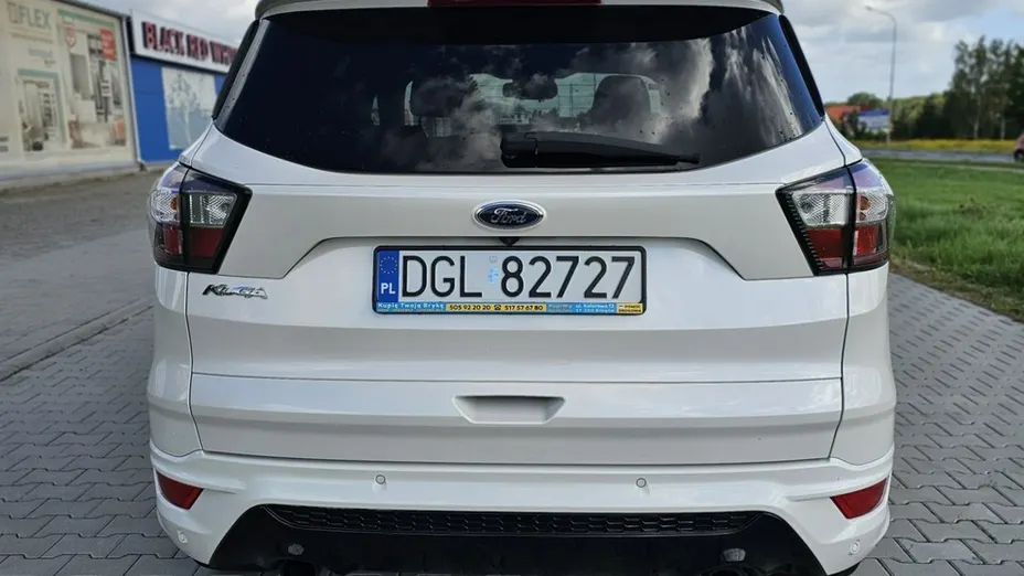 FORD Kuga -