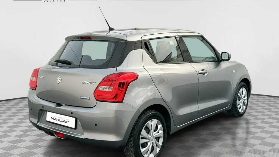 SUZUKI Swift -