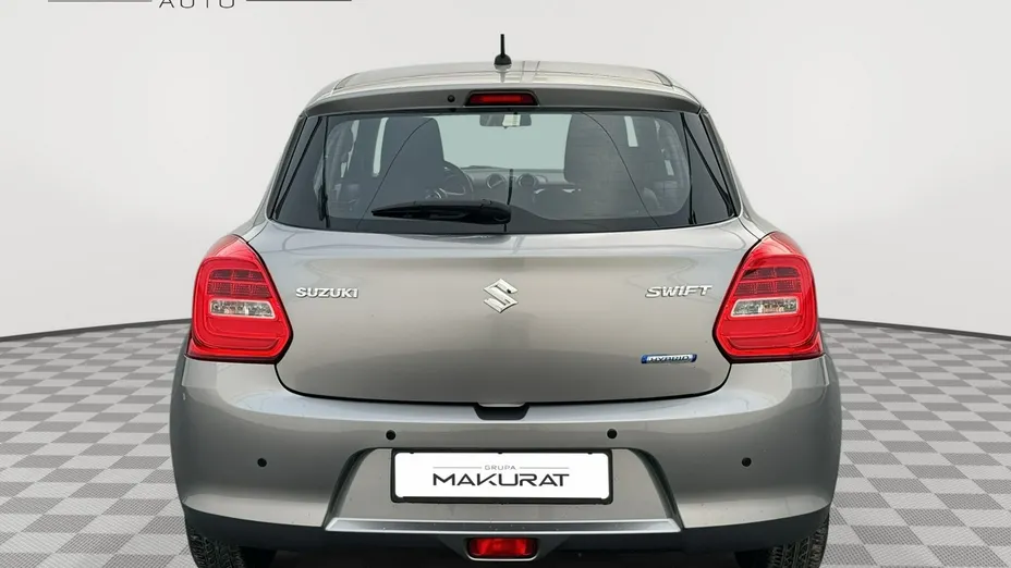 SUZUKI Swift -