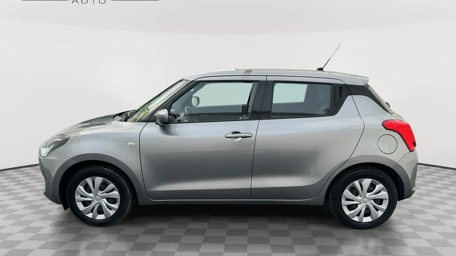 SUZUKI Swift -
