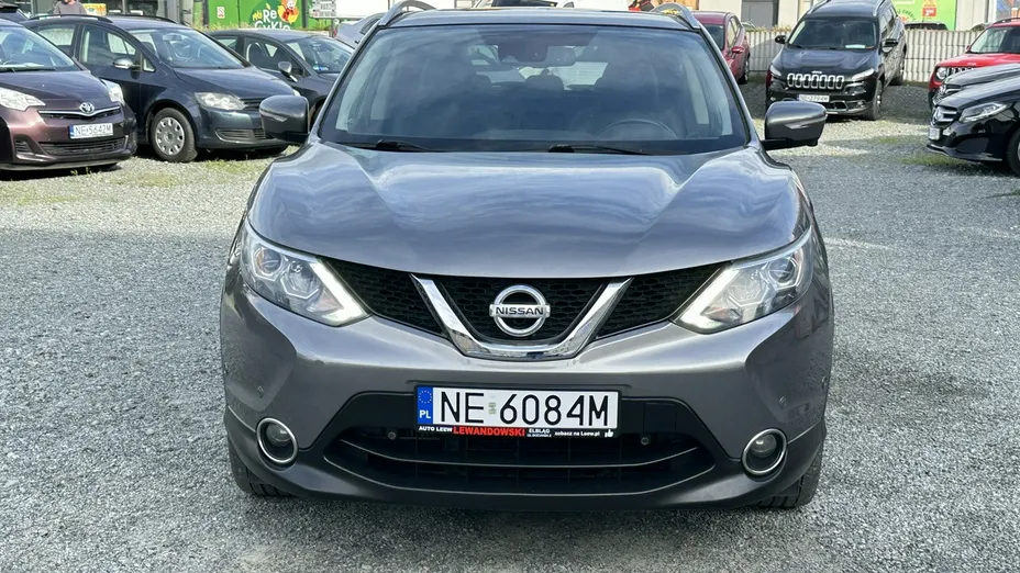 NISSAN Qashqai -