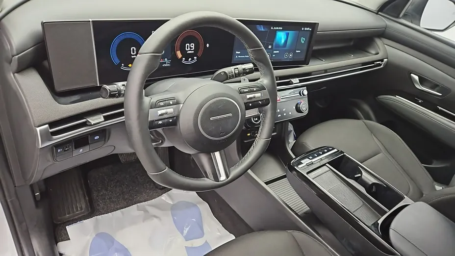 HYUNDAI Tucson -
