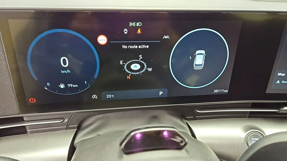 HYUNDAI Kona -