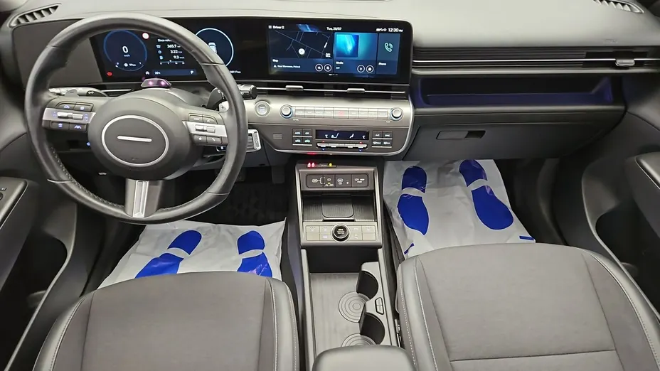 HYUNDAI Kona -