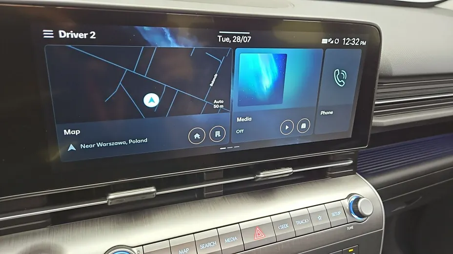 HYUNDAI Kona -