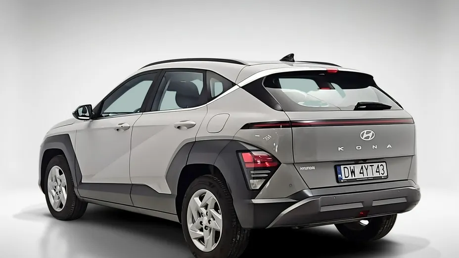 HYUNDAI Kona -