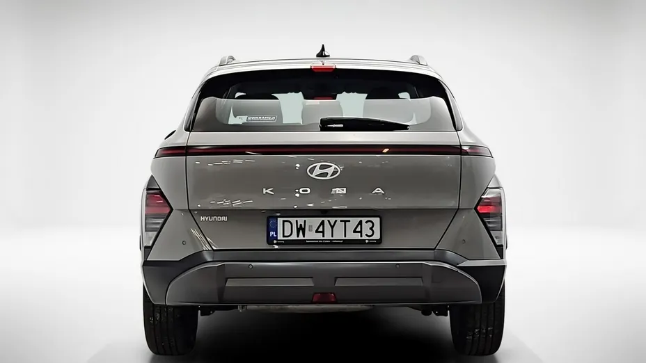 HYUNDAI Kona -