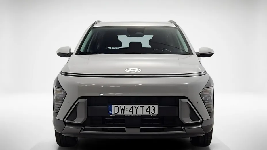 HYUNDAI Kona -