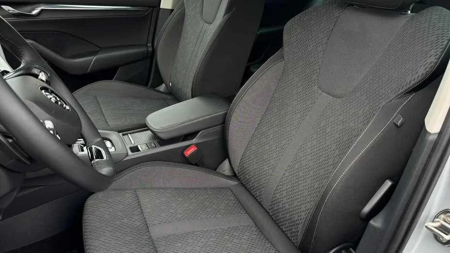 SKODA Octavia -