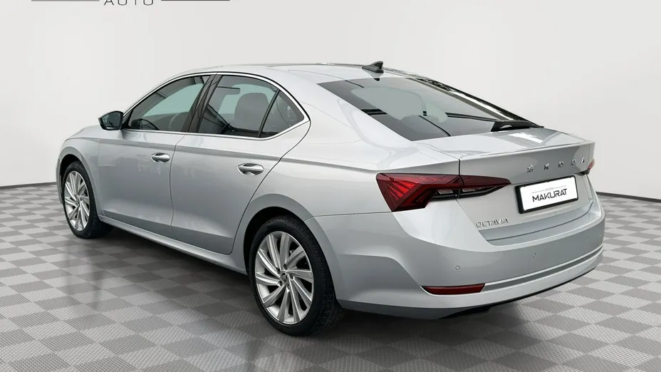 SKODA Octavia -