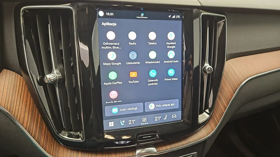 VOLVO XC60 -