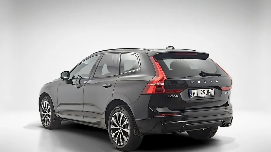 VOLVO XC60 -