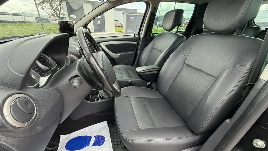 DACIA Duster -