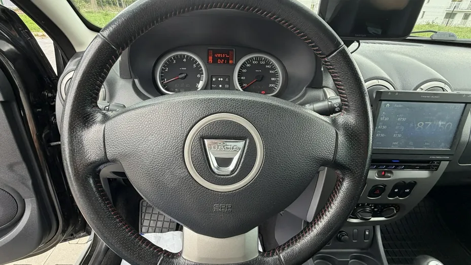 DACIA Duster -