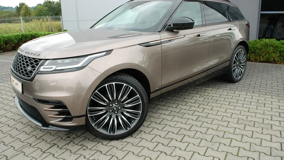 LAND ROVER Range Rover Velar -