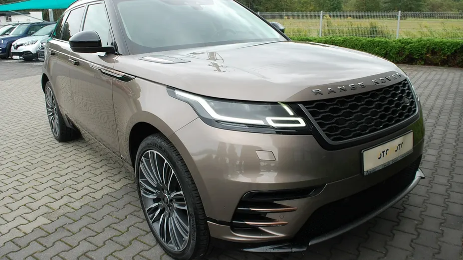 LAND ROVER Range Rover Velar -