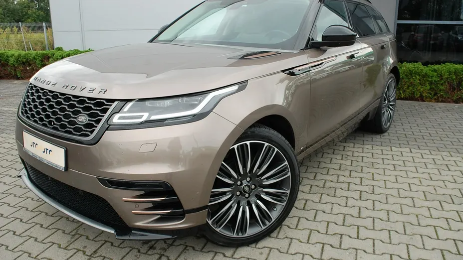 LAND ROVER Range Rover Velar -