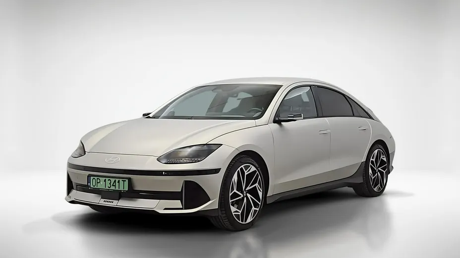 HYUNDAI Ioniq 6 -