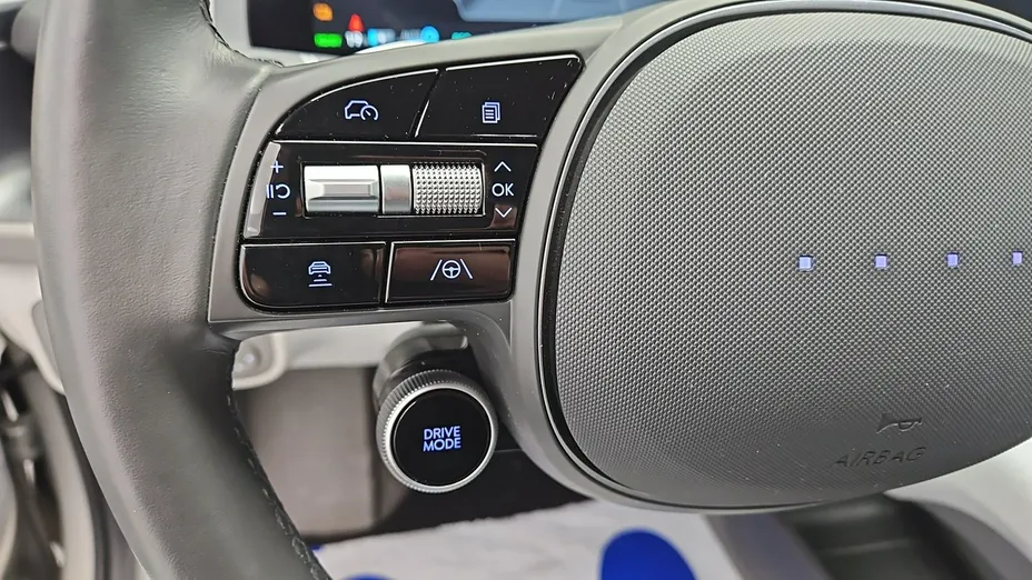 HYUNDAI Ioniq 6 -