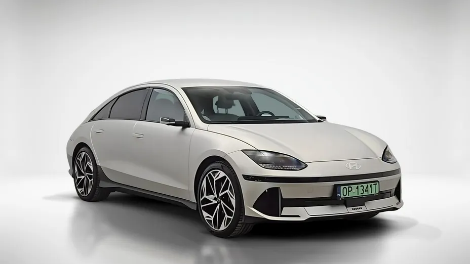 HYUNDAI Ioniq 6 -