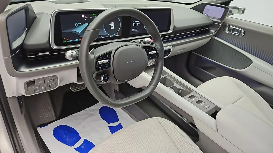 HYUNDAI Ioniq 6 -