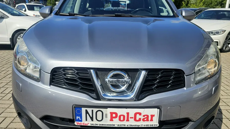 NISSAN Qashqai -