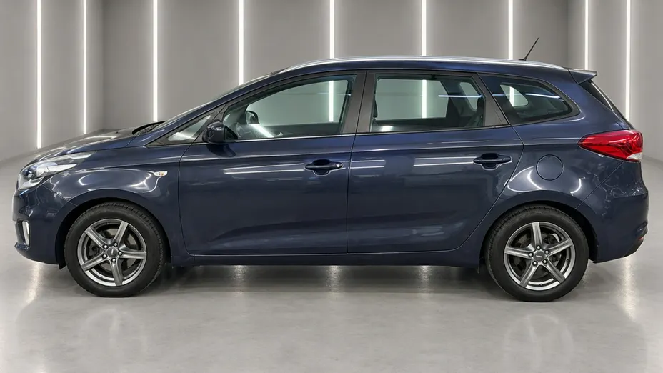 KIA Carens -