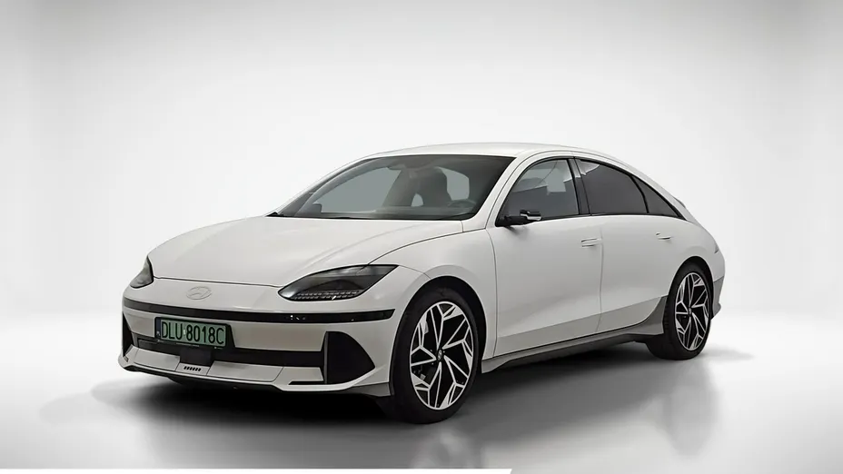 HYUNDAI Ioniq 6 -