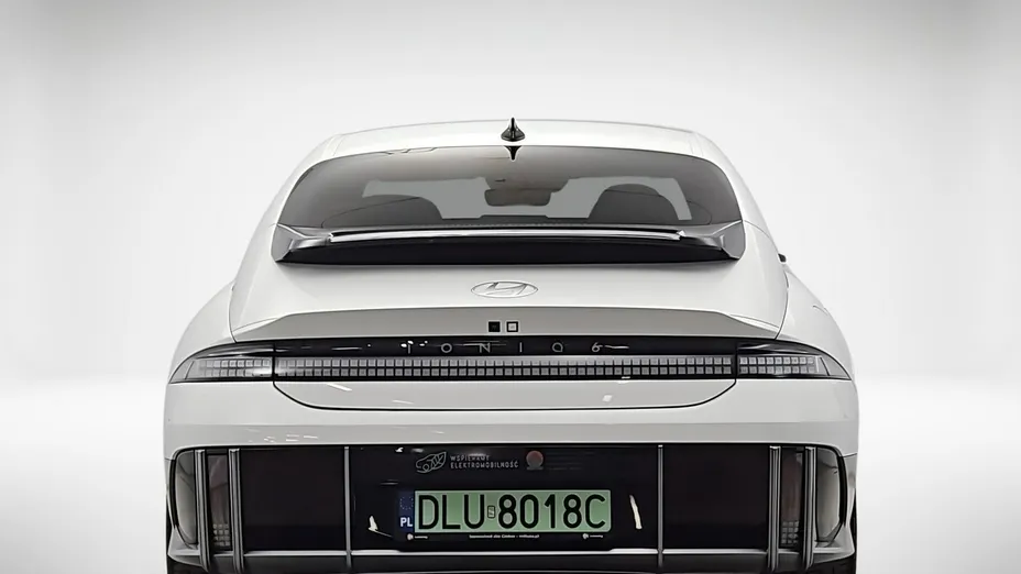 HYUNDAI Ioniq 6 -