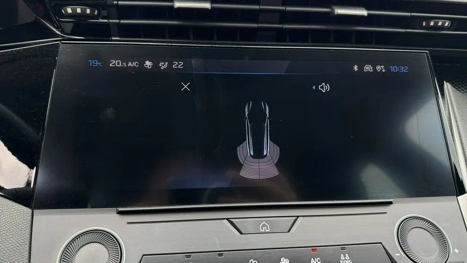 PEUGEOT 308 -