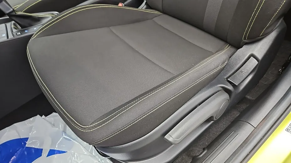 HYUNDAI i20 -