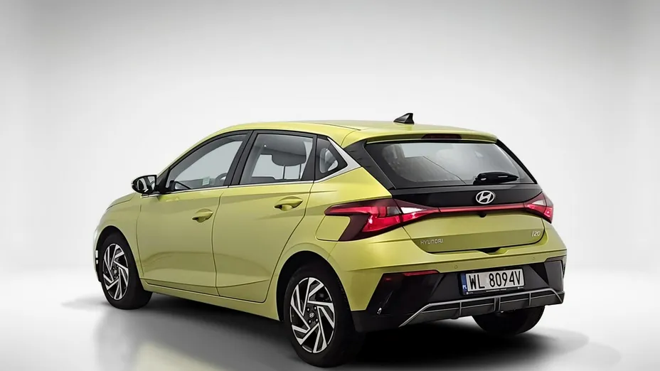 HYUNDAI i20 -