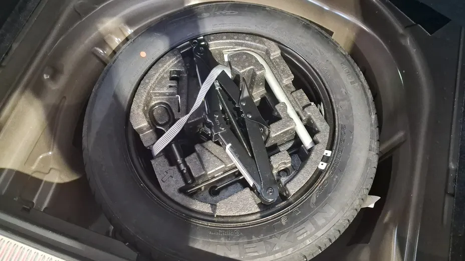 SKODA Superb -