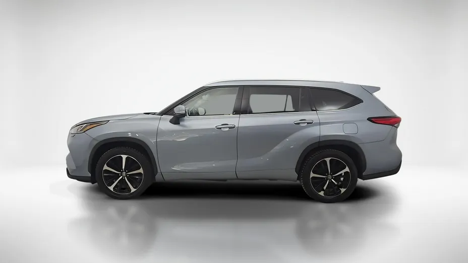 TOYOTA Highlander -