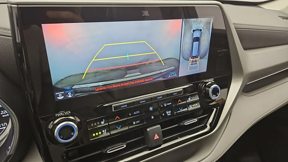TOYOTA Highlander -