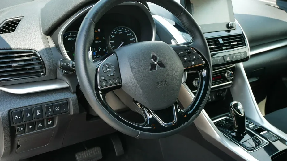 MITSUBISHI Eclipse Cross -