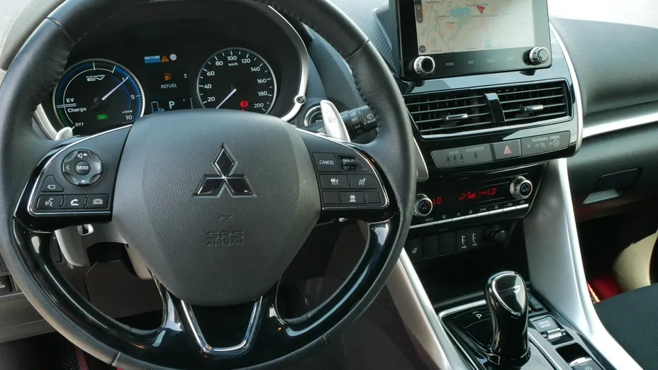 MITSUBISHI Eclipse Cross -