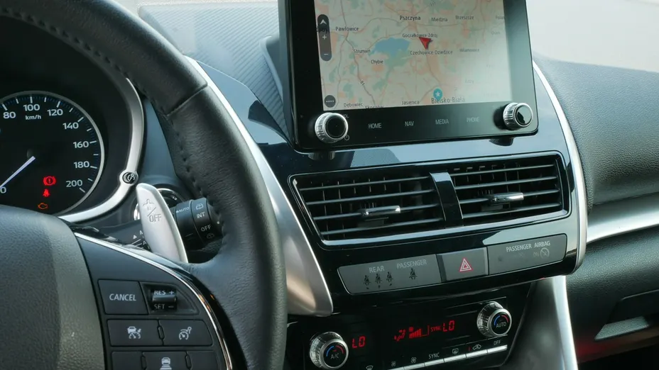 MITSUBISHI Eclipse Cross -