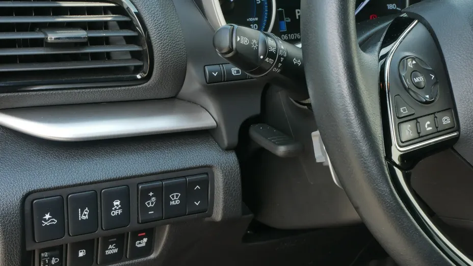 MITSUBISHI Eclipse Cross -