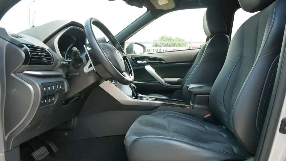 MITSUBISHI Eclipse Cross -