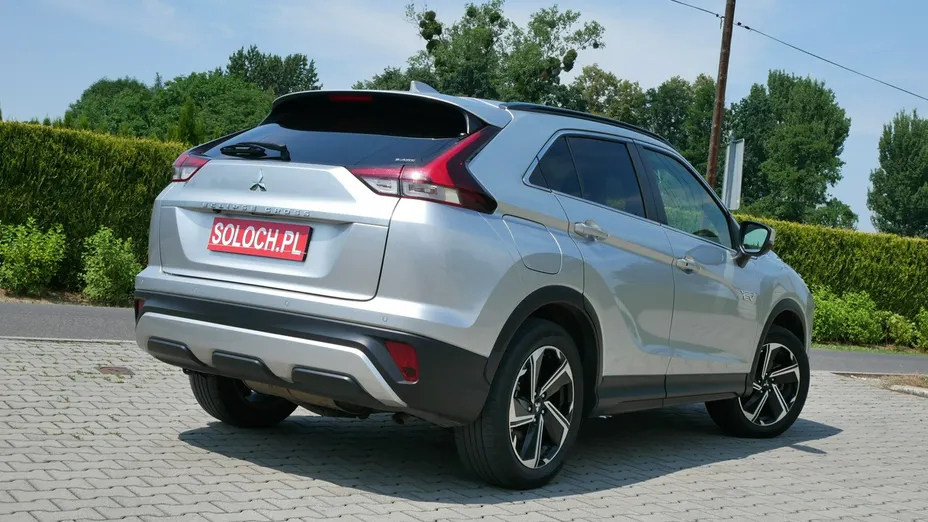 MITSUBISHI Eclipse Cross -