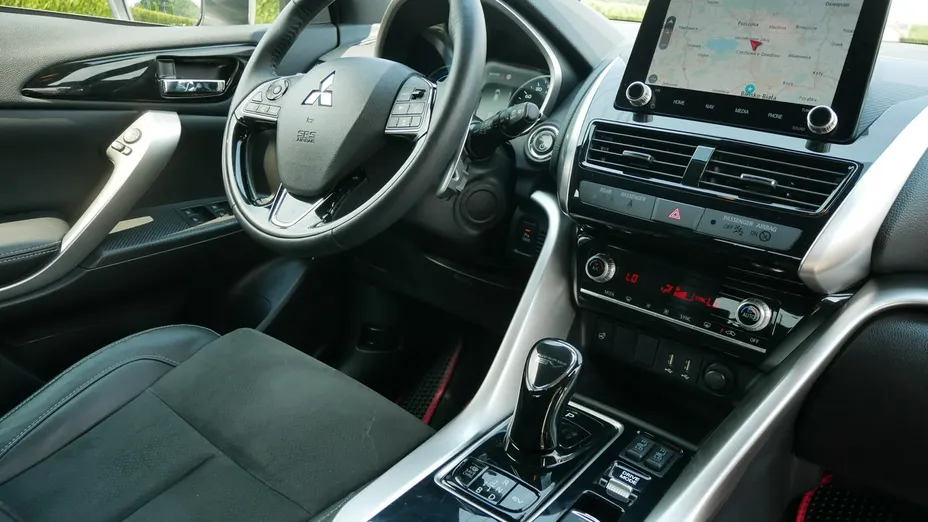 MITSUBISHI Eclipse Cross -