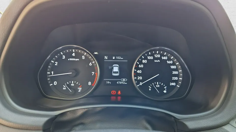 HYUNDAI i30 -