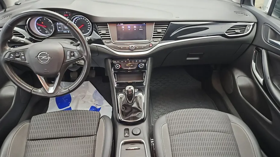 OPEL Astra -